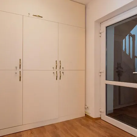 Zip Holiday home