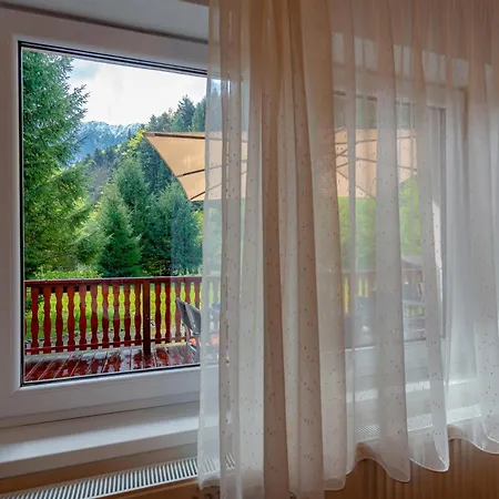 Holiday home Zip Zarnesti